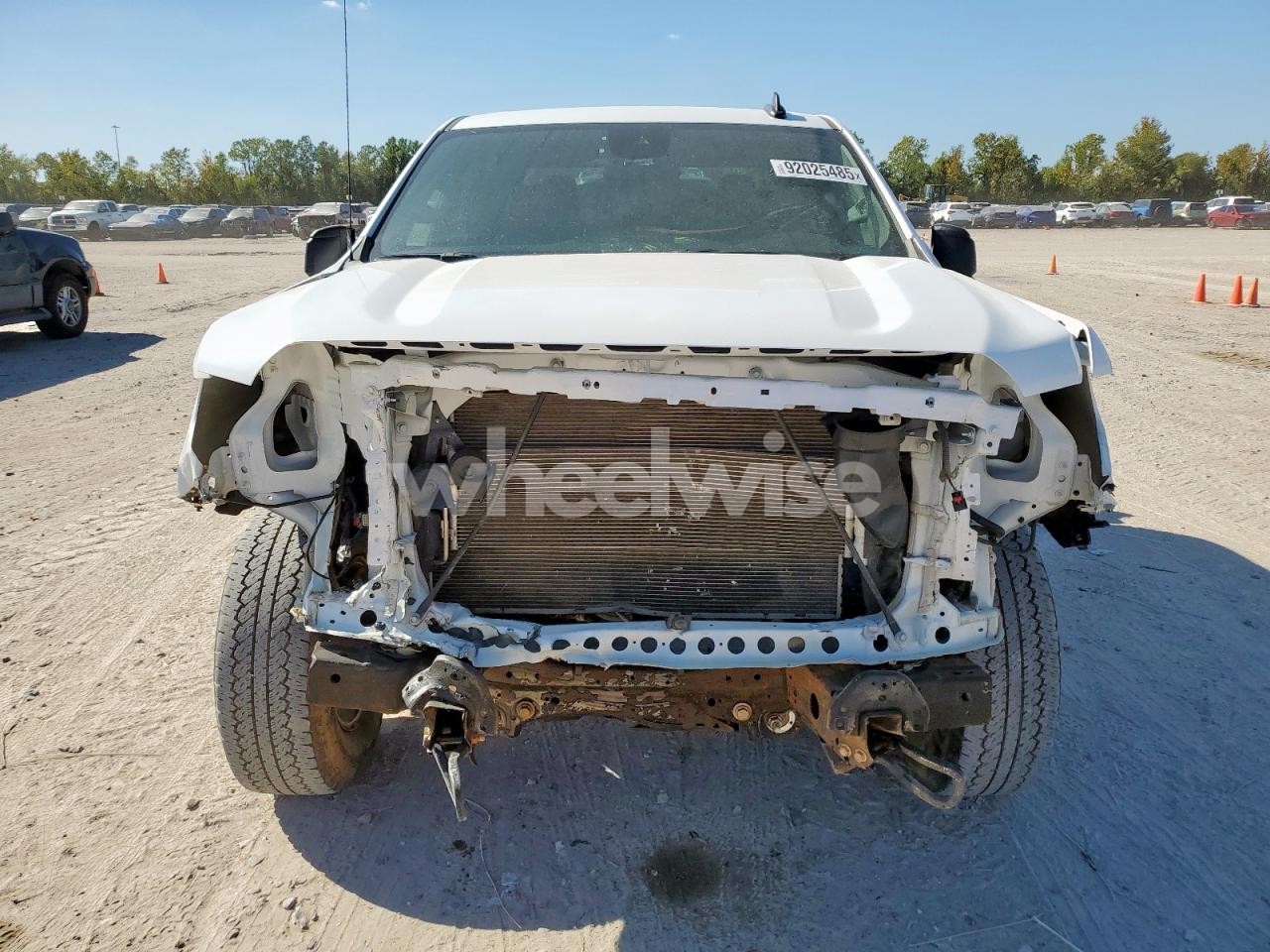 Photo 5 of 2024 GMC SIERRA K1500 (VIN 1GTUUAED9RZ117835)