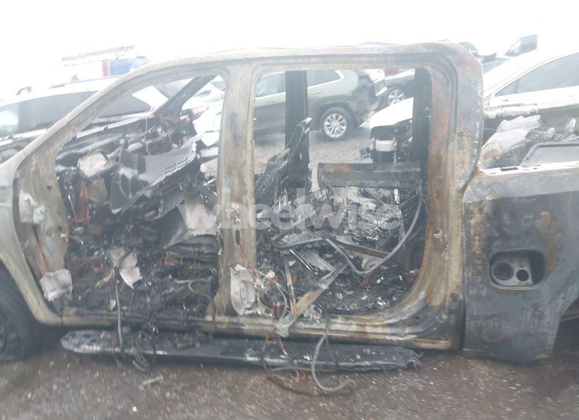 Photo 14 of 2023 Gmc Sierra 1500 4WD SHORT BOX SLE (VIN 1GTUUBE80PZ174821)