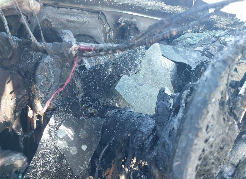 Photo 7 of 2022 Gmc Sierra 1500 4WD SHORT BOX ELEVATION WITH 3SB (VIN 1GTUUCED2NZ593155)