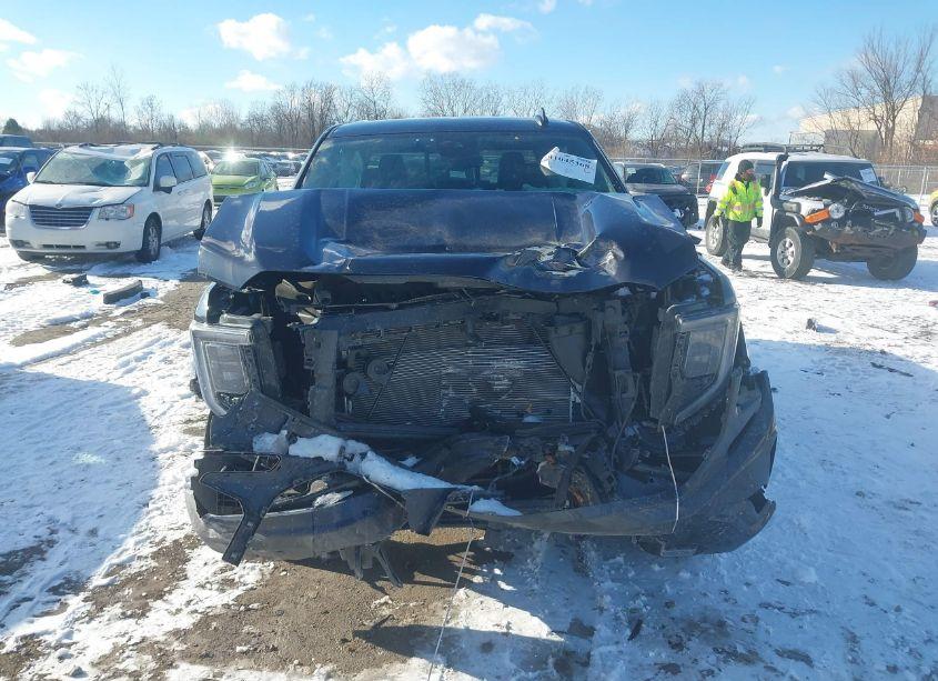 Photo 13 of 2024 Gmc Sierra 1500 4WD SHORT BOX ELEVATION WITH 3SB (VIN 1GTUUCED6RZ118470)