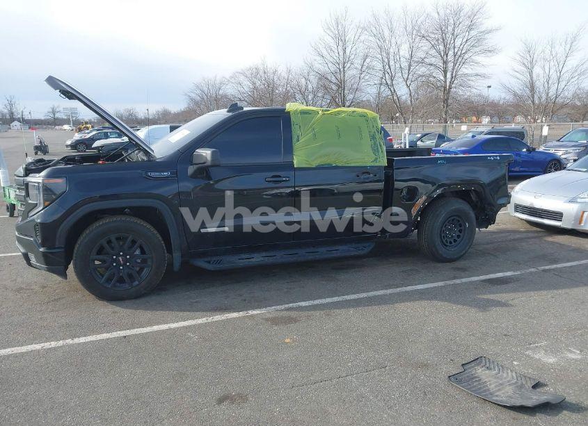 Photo 6 of 2023 Gmc Sierra 1500 4WD SHORT BOX ELEVATION WITH 3SB (VIN 1GTUUCED7PZ220485)