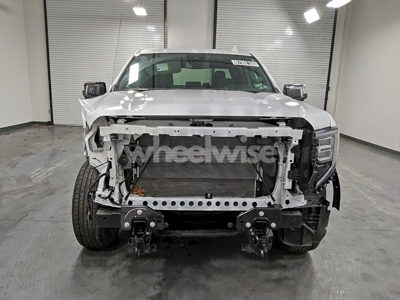 Photo 5 of 2026 GMC SIERRA K1500 SLT (VIN 1GTUUDED9TZ139682)