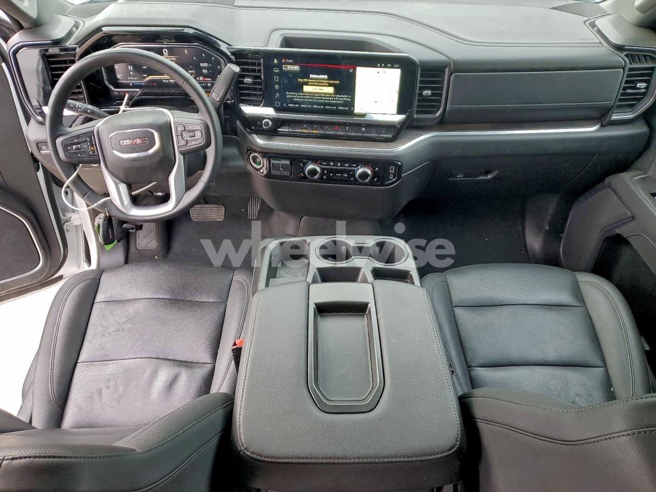 Photo 8 of 2025 GMC SIERRA K1500 SLT (VIN 1GTUUDEDXSZ231401)