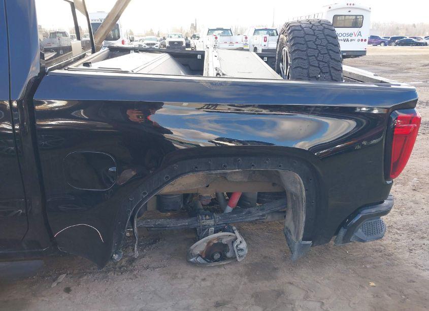 Photo 6 of 2023 Gmc Sierra 1500 4WD SHORT BOX AT4 (VIN 1GTUUEE83PZ154550)