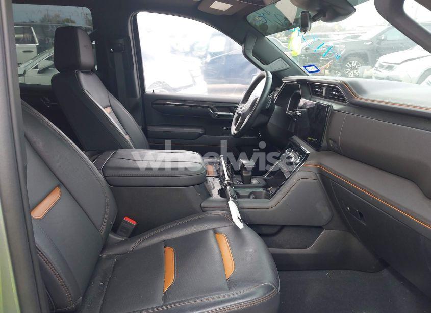 Photo 5 of 2023 Gmc Sierra 1500 4WD SHORT BOX AT4 (VIN 1GTUUEEL1PZ258040)