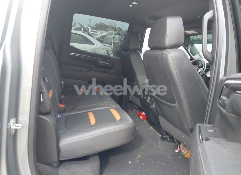 Photo 8 of 2023 Gmc Sierra 1500 4WD SHORT BOX AT4 (VIN 1GTUUEEL1PZ258040)