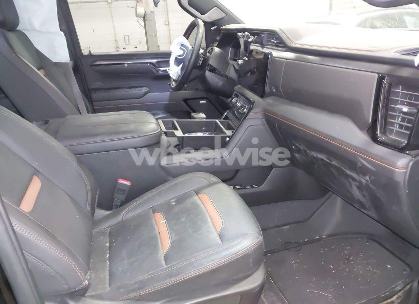 Photo 5 of 2023 Gmc Sierra 1500 4WD SHORT BOX AT4 (VIN 1GTUUEEL2PZ261075)