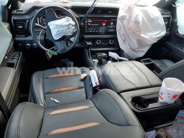 Photo 12 of 2024 GMC SIERRA K1500 AT4 (VIN 1GTUUEEL2RZ156989)