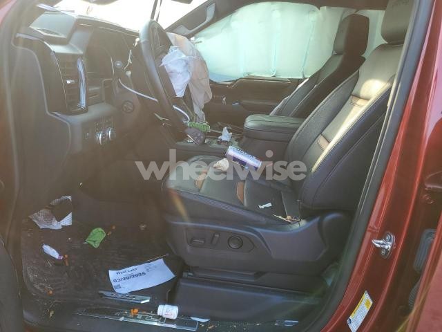 Photo 5 of 2024 GMC SIERRA K1500 AT4 (VIN 1GTUUEEL2RZ156989)