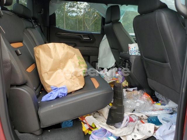 Photo 8 of 2024 GMC SIERRA K1500 AT4 (VIN 1GTUUEEL2RZ156989)