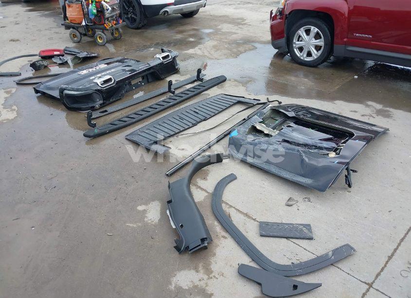 Photo 19 of 2024 Gmc Sierra 1500 4WD SHORT BOX AT4 (VIN 1GTUUEEL6RZ346729)