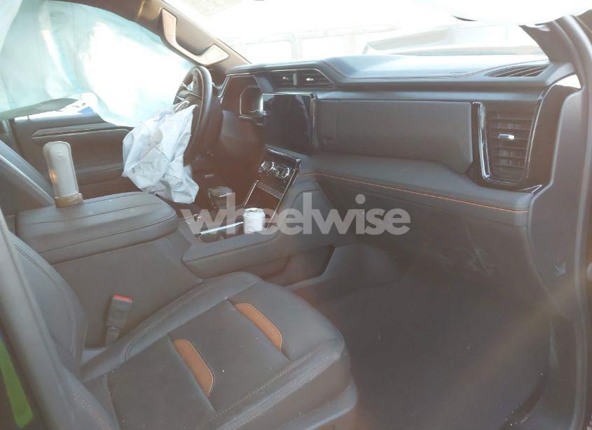 Photo 5 of 2023 Gmc Sierra 1500 4WD SHORT BOX AT4 (VIN 1GTUUEELXPZ302620)