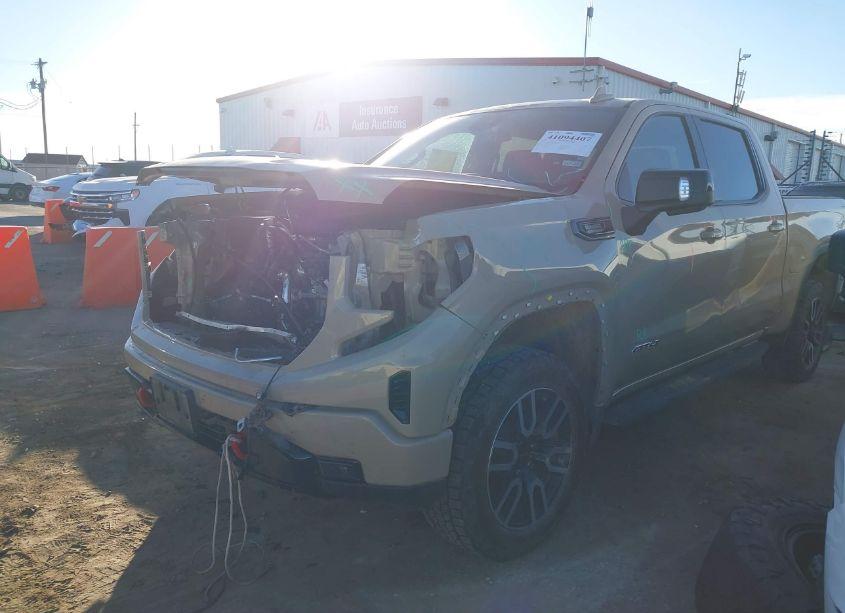 Photo 2 of 2022 Gmc Sierra 1500 4WD SHORT BOX AT4 (VIN 1GTUUEETXNZ627684)