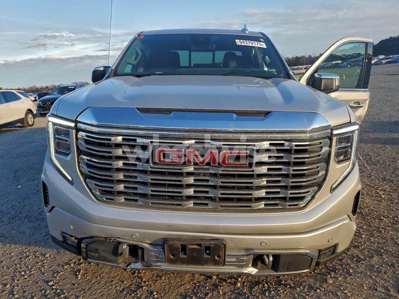 Photo 5 of 2022 GMC SIERRA K1500 DENALI (VIN 1GTUUGEL0NZ573209)