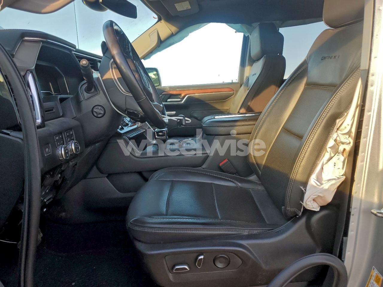 Photo 7 of 2022 GMC SIERRA K1500 DENALI (VIN 1GTUUGEL0NZ573209)