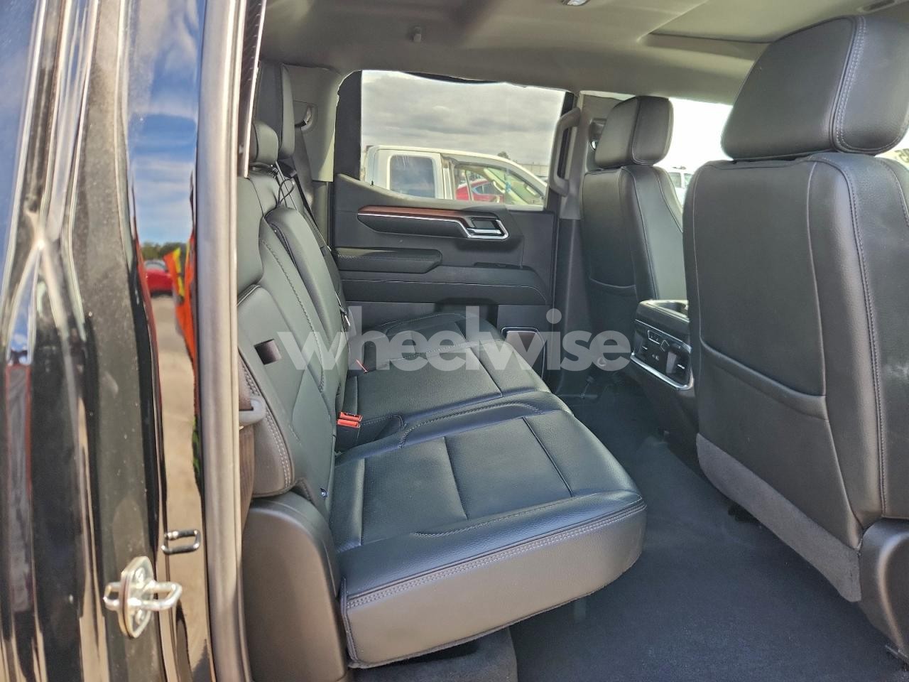 Photo 10 of 2024 GMC SIERRA K1500 DENALI (VIN 1GTUUGEL0RZ207093)