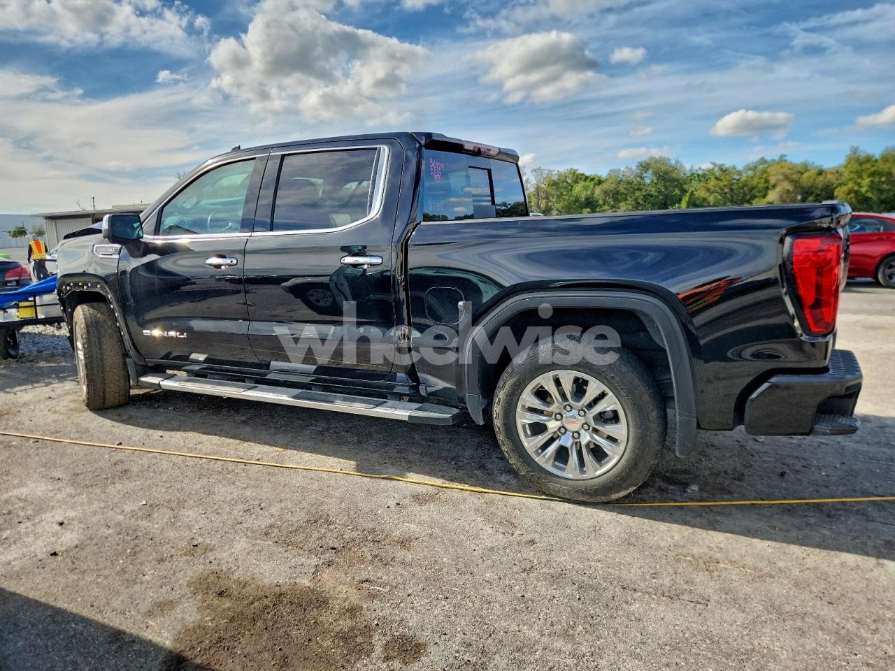 Photo 2 of 2024 GMC SIERRA K1500 DENALI (VIN 1GTUUGEL0RZ207093)