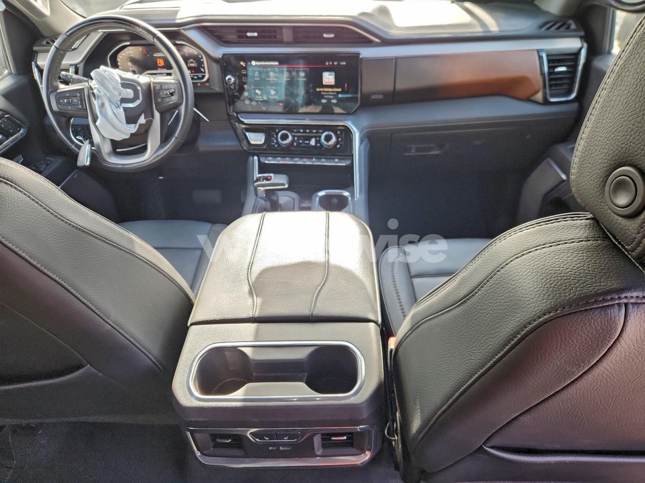 Photo 8 of 2024 GMC SIERRA K1500 DENALI (VIN 1GTUUGEL0RZ207093)