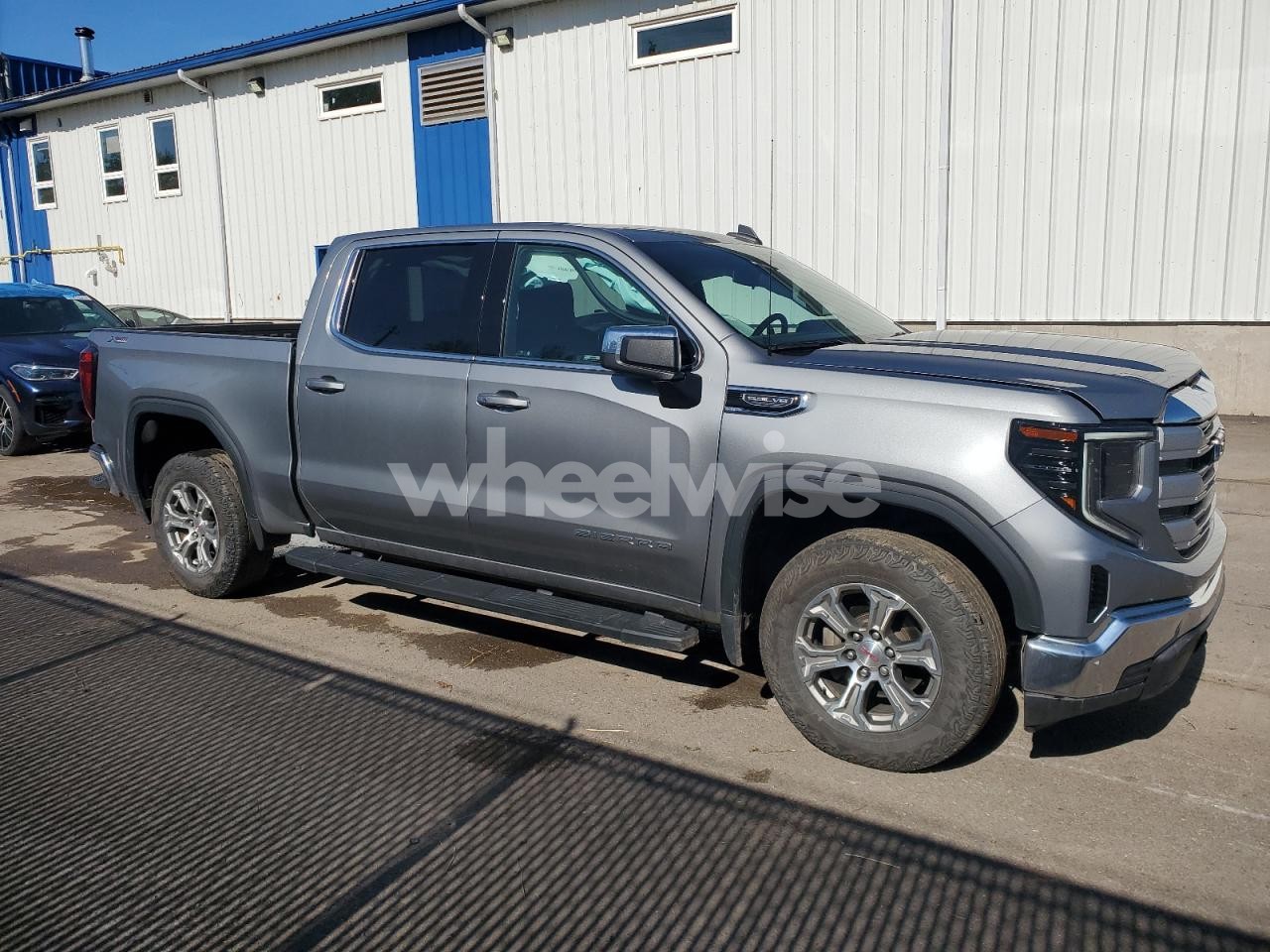 Photo 4 of 2023 GMC SIERRA K1500 SLE (VIN 1GTUUHEL9PZ273709)