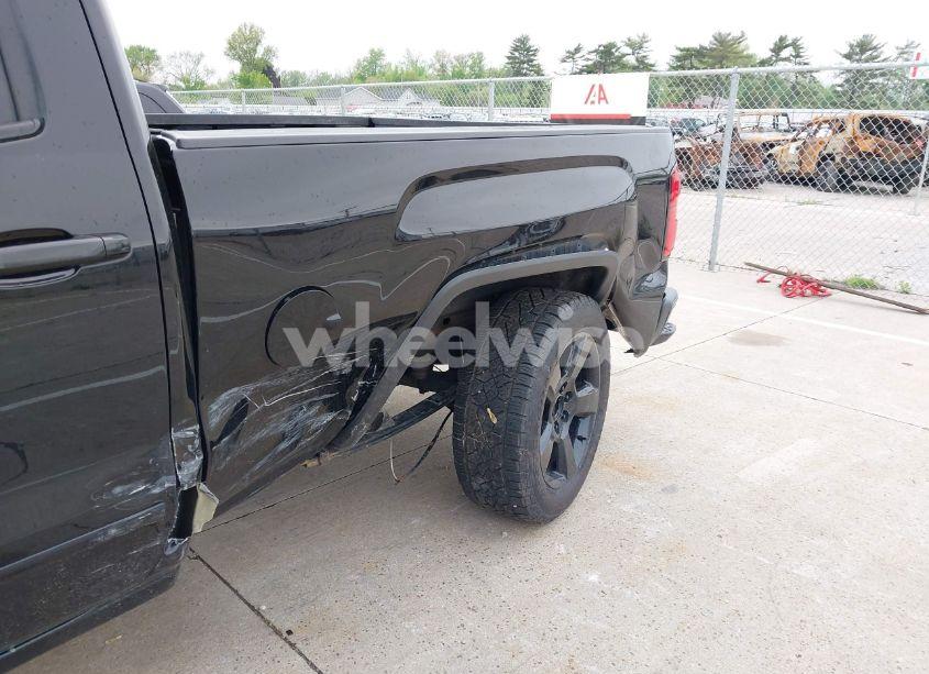 Photo 6 of 2018 Gmc Sierra 1500 (VIN 1GTV2LEC2JZ133053)