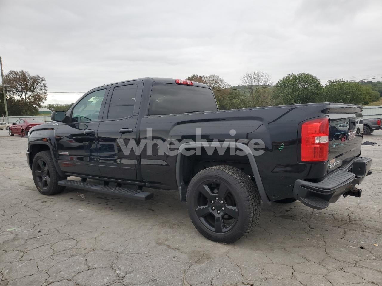 Photo 2 of 2016 GMC SIERRA K1500 (VIN 1GTV2LEC9GZ253540)