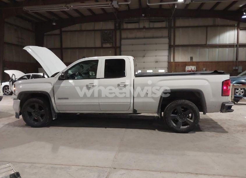 Photo 14 of 2017 Gmc Sierra 1500 (VIN 1GTV2LECXHZ372604)