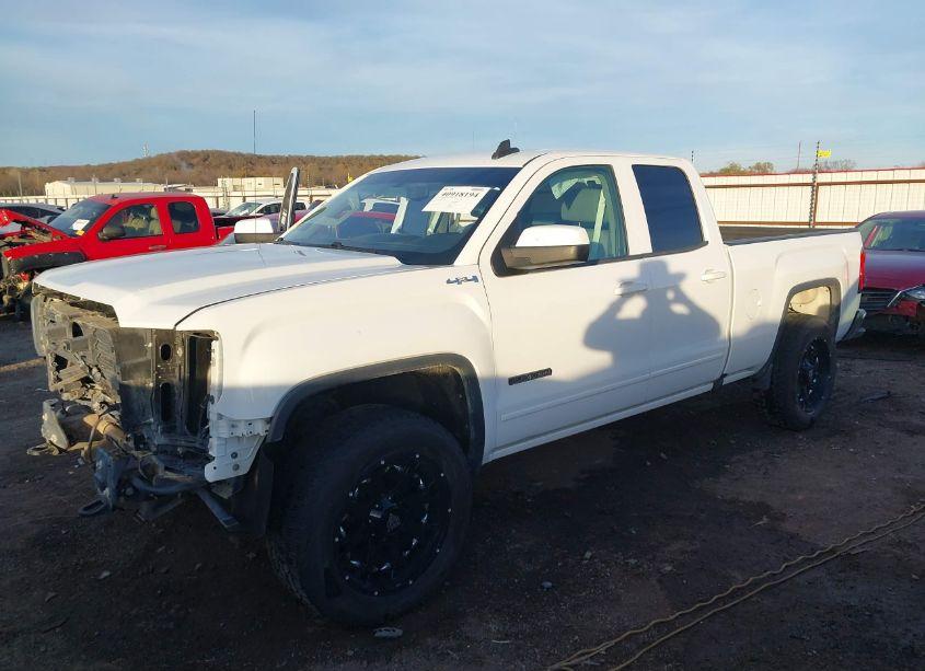 Photo 2 of 2017 Gmc Sierra 1500 (VIN 1GTV2LEH7HZ193478)