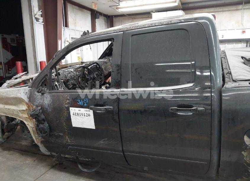 Photo 14 of 2018 Gmc Sierra 1500 SLE (VIN 1GTV2MEC2JZ226046)