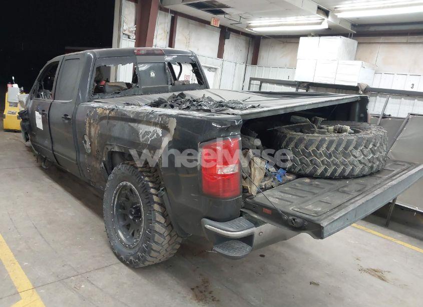 Photo 3 of 2018 Gmc Sierra 1500 SLE (VIN 1GTV2MEC2JZ226046)