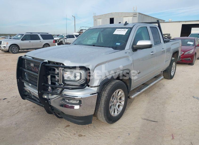 Photo 2 of 2016 Gmc Sierra 1500 SLE (VIN 1GTV2MEC5GZ250981)