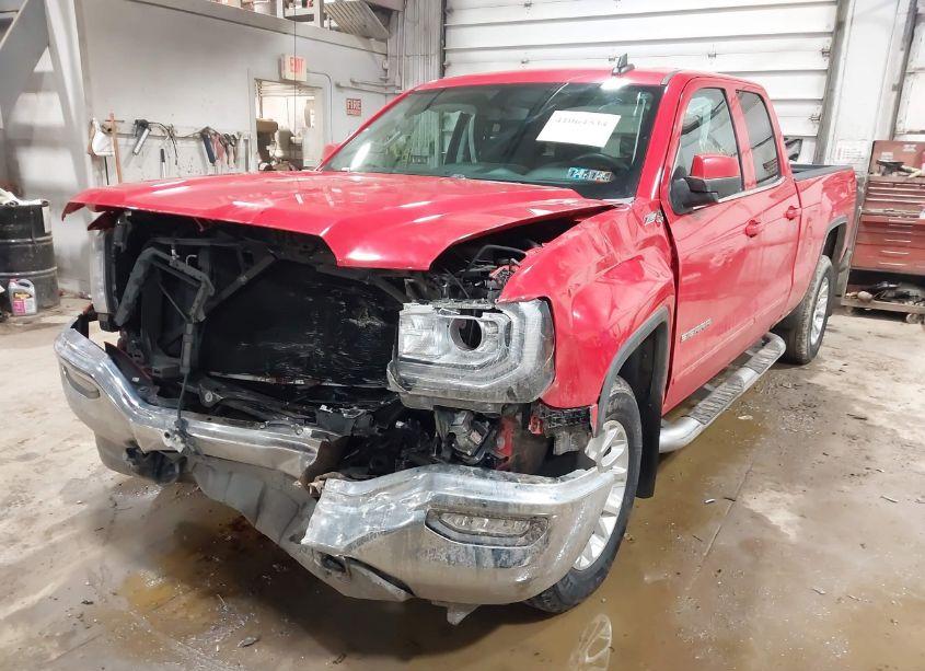 Photo 2 of 2018 Gmc Sierra 1500 SLE (VIN 1GTV2MEC9JZ370838)