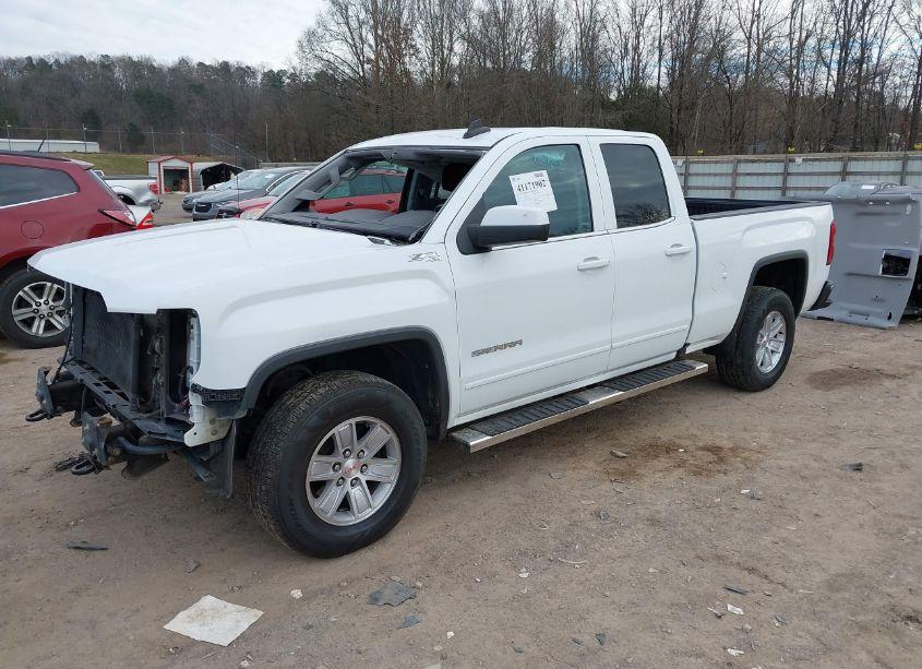 Photo 2 of 2017 Gmc Sierra 1500 SLE (VIN 1GTV2MEH1HZ102033)