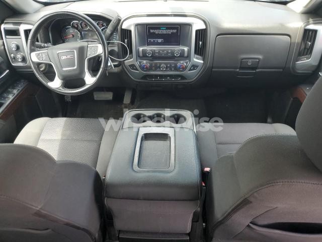 Photo 5 of 2018 GMC SIERRA K1500 SLE (VIN 1GTV2MEH1JZ184318)