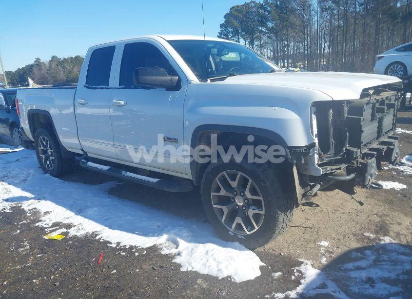 2018 Gmc Sierra 1500 SLT (VIN 1GTV2NEC5JZ108868) main photo