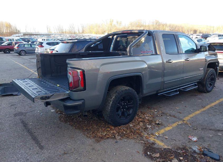 Photo 4 of 2017 Gmc Sierra 1500 SLT (VIN 1GTV2NEC7HZ171819)
