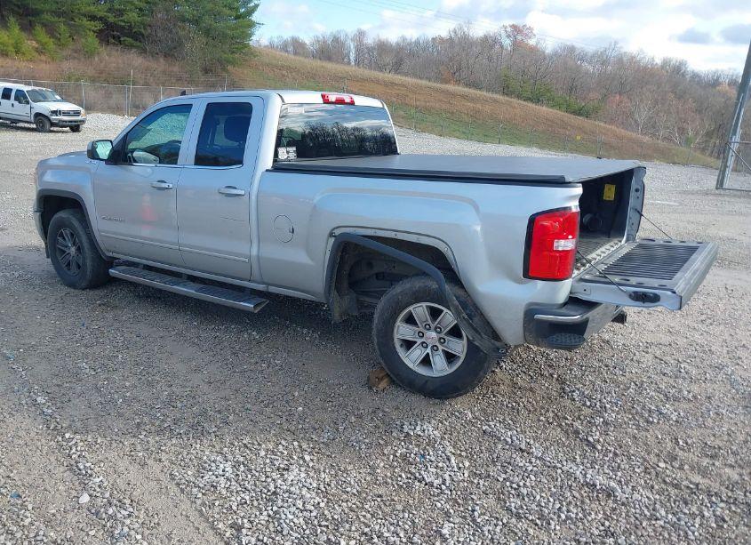 Photo 3 of 2015 Gmc Sierra 1500 SLE (VIN 1GTV2UEC7FZ235431)