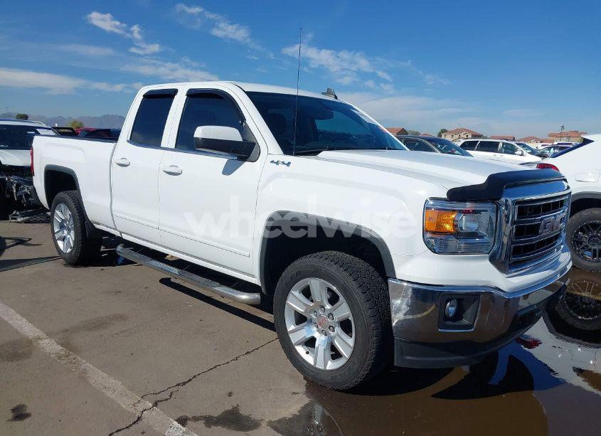 2015 Gmc Sierra 1500 SLE (VIN 1GTV2UECXFZ405765) main photo