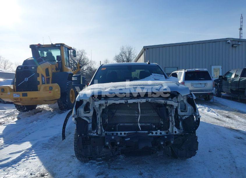 Photo 13 of 2021 Gmc Sierra 1500 4WD DOUBLE CAB STANDARD BOX SLE (VIN 1GTV9BETXMZ375650)