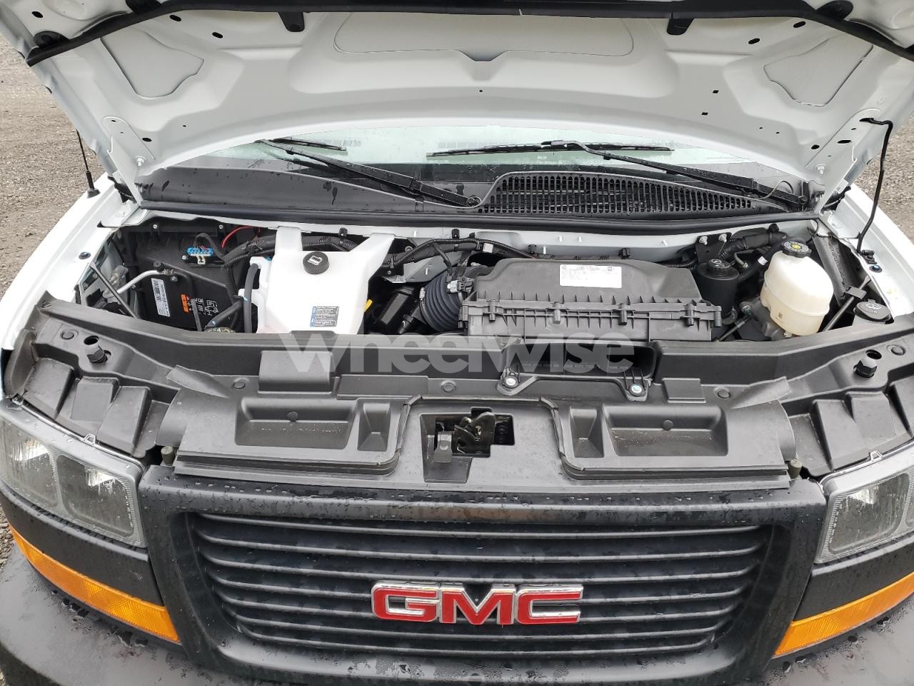 Photo 11 of 2025 GMC SAVANA 2500 UTILITY / SERVICE VAN (VIN 1GTW7AF77S1179750)