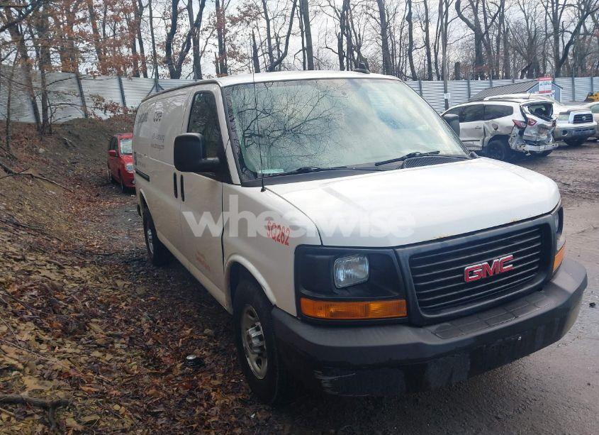 2017 Gmc Savana 2500 WORK VAN (VIN 1GTW7AFF0H1117025) main photo