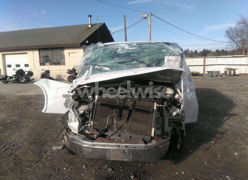 Photo 12 of 2017 Gmc Savana 2500 WORK VAN (VIN 1GTW7AFF3H1911937)