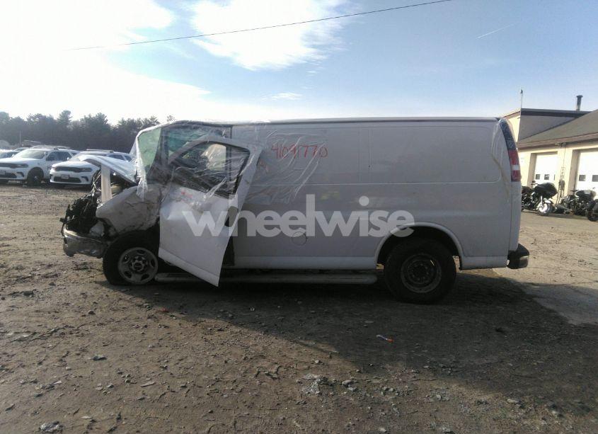 Photo 14 of 2017 Gmc Savana 2500 WORK VAN (VIN 1GTW7AFF3H1911937)