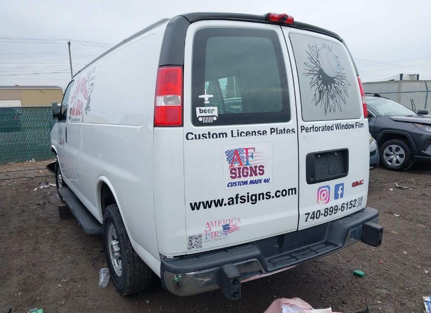 Photo 3 of 2017 Gmc Savana 2500 WORK VAN (VIN 1GTW7AFF4H1914233)