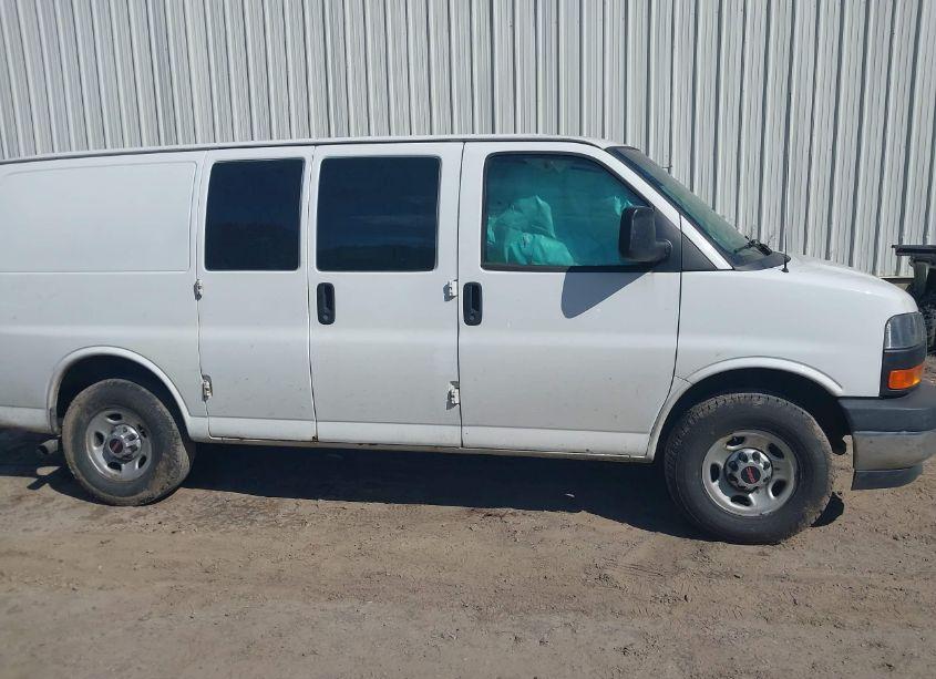 Photo 14 of 2017 Gmc Savana 2500 WORK VAN (VIN 1GTW7AFF7H1909897)