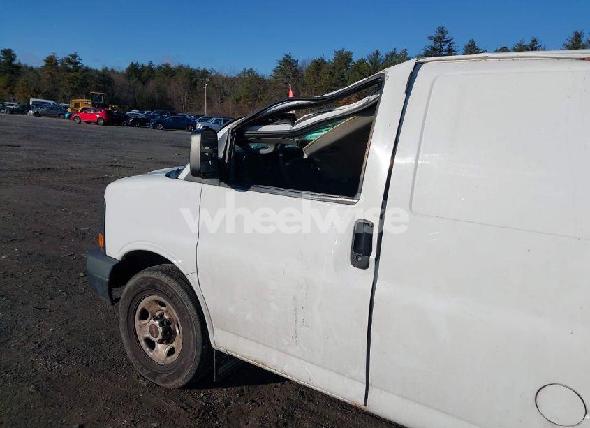 Photo 6 of 2016 Gmc Savana 2500 WORK VAN (VIN 1GTW7AFF9G1120813)