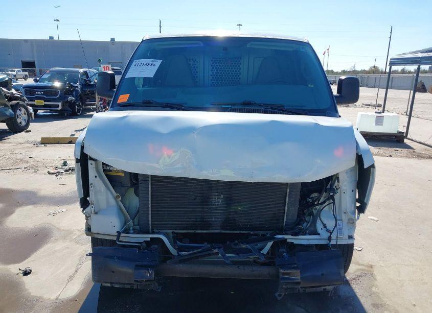 Photo 13 of 2017 Gmc Savana 2500 WORK VAN (VIN 1GTW7AFFXH1907741)