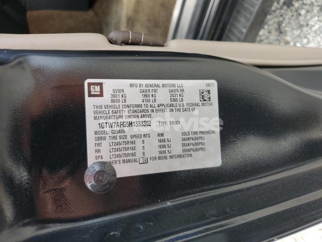 Photo 11 of 2017 GMC SAVANA G2500 (VIN 1GTW7AFG5H1333302)