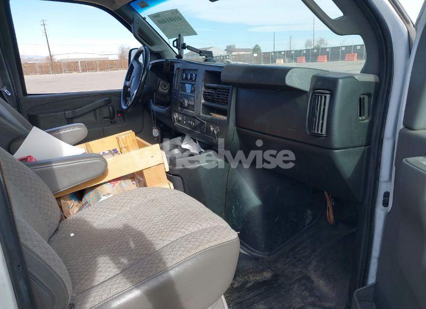 Photo 5 of 2017 Gmc Savana 2500 WORK VAN (VIN 1GTW7AFG9H1150162)
