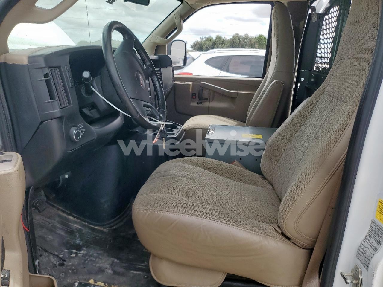 Photo 7 of 2023 GMC SAVANA G2500 (VIN 1GTW7AFP2P1143861)