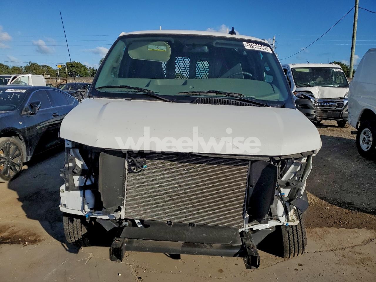 Photo 5 of 2024 GMC SAVANA G2500 (VIN 1GTW7AFP5R1180499)